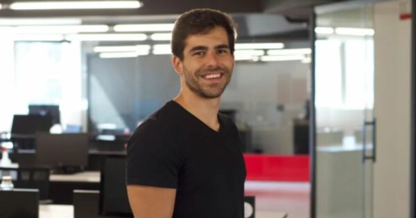 Andre Purri, Alymente, presencial