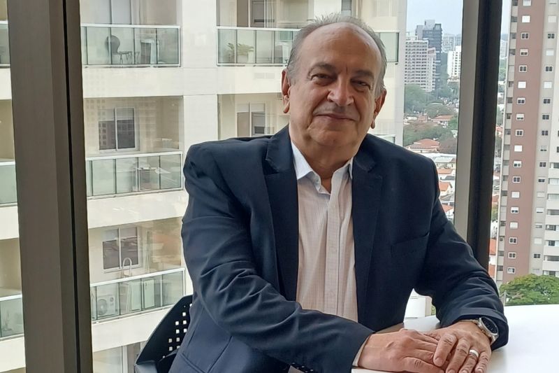 Adilson Lessio Infosys