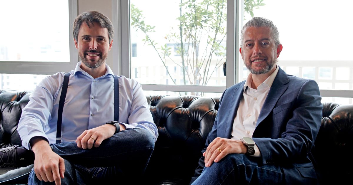 Rafael Gonçalves, coordenador da FDTE e responsável pela DSD, e Bira Padilha, fundador e CEO da IT Lean. Foto: Divulgação