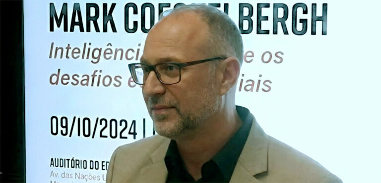 O filósofo belga Mark Coeckelbergh, uma das maiores autoridades do mundo em ética da IA - Foto: Victor Lopes/Creative Commons