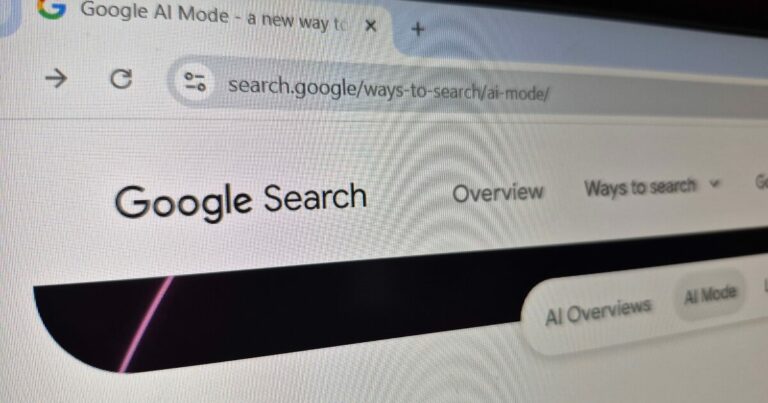 Página de buscas do Google, indicando modo de pesquisa baseado em AI, imagem do shutterstock