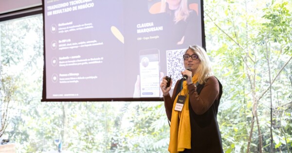 Claudia Marquesani apresentação IT Forum Na Mata