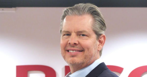 André Baron assume a direção da área Ricoh Graphic Communications (RGC) no Brasil, com foco na expansão das soluções de impressão, software, automação e inteligência artificial da companhia. (Ricoh Brasil, André Baron, Ricoh Graphic Communications)